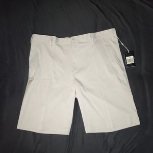 Nike Golf Men's Pleated Beige Khaki Dri-Fit Shorts New With Tags Size 38